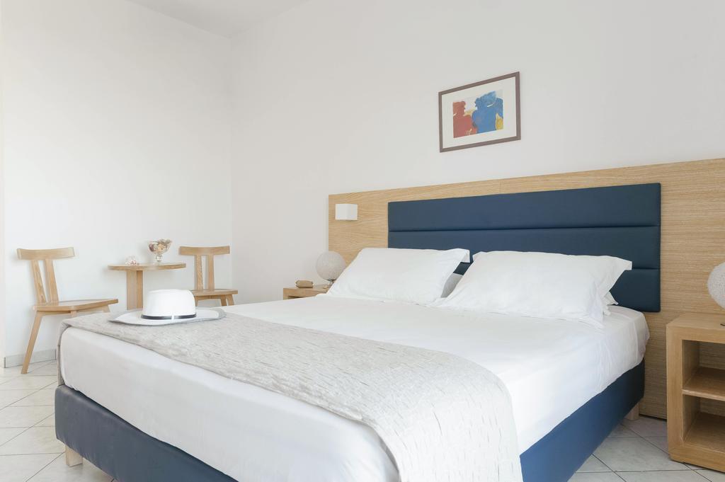 Karras Star Hotel Евдилос Екстериор снимка