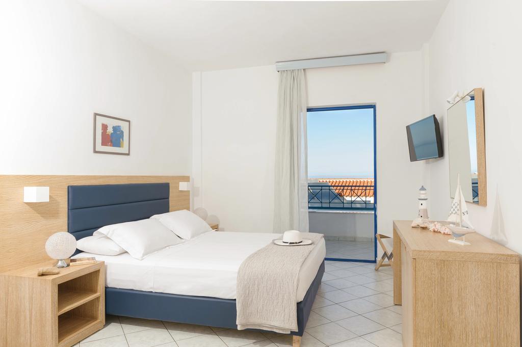 Karras Star Hotel Евдилос Екстериор снимка