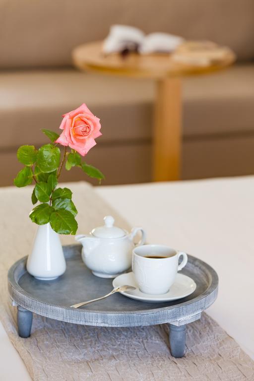 Karras Star Hotel Евдилос Екстериор снимка